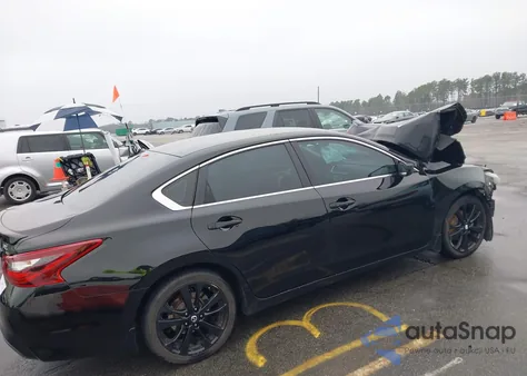 2018 Nissan Altima 2.5 Sr z USA, uszkodzony, nr VIN 1N4AL3AP5JC100657